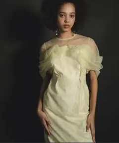 et.UNiVERトルネードペンシルドレス イエロー