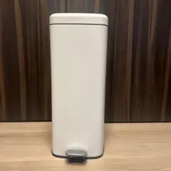 Item thumbnail for item 38aa508f-8b40-44d4-b8dc-25b39da8297b