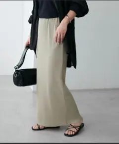 新品　DISCOAT リブカットナロースカート　グレイッシュベージュ