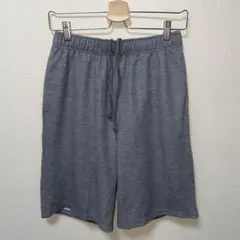 美品　グレー　ショートパンツ　ウエストゴム　カジュアル　シンプル　L