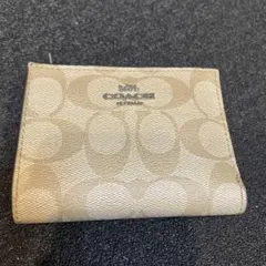 新品　COACH　コーチ 財布 折り財布　2つ折り財布 ホワイト