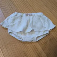 petit main ホワイトフリルショートパンツ 80センチ