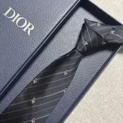 ネクタイ ディオール 黒 ストライプ
