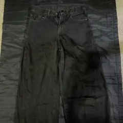 GU ブラックデニムパンツ