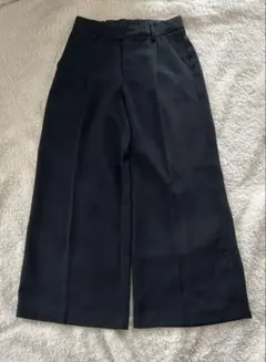 GU パンツ