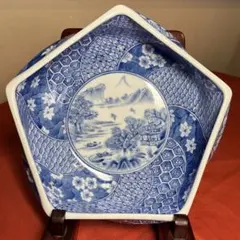 Item thumbnail for item 798afe9b-c8f9-46a5-b48c-58162c54bacb