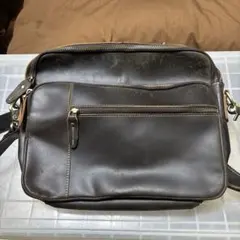 ダークブラウン レザー ショルダーバッグのサムネイル