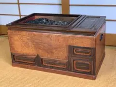 Item thumbnail for item 489e5ebf-e70e-467e-b79f-6a8b6b27d946