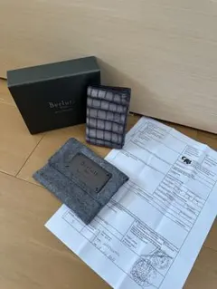 定価95万円 ベルルッティ イタウバ アリゲーターレザー ウォレット