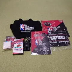 R21様【非売品/希少】新品未開封 NBA HOUSE チームロゴ クッション R21様【非売品/希少】新品未開封 NBA HOUSE チームロゴ クッション