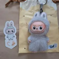 ラブブ イニシャル pin for love C