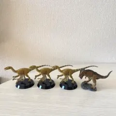 恐竜フィギュア　フクイザウルス　3体　ティラノザウルス　1体