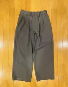 GU ジーユー ツータックバギースラックス Lサイズ