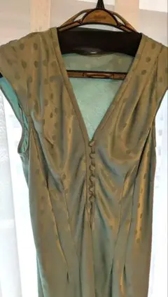 【アダム・エ・ロペ】白洋舎クリーニング済　グリーン ドット柄 ワンピース　日本製