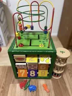 ルーピング　森の遊び箱　木のおもちゃ