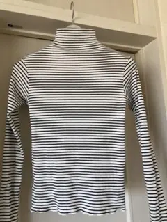 ボーダーボトルネックカットソー