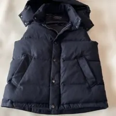 美品UNITED ARROWS ユナイテッドアローズ ダウンベスト ネイビー Mのサムネイル
