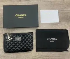 CHANELノベルティポーチのサムネイル