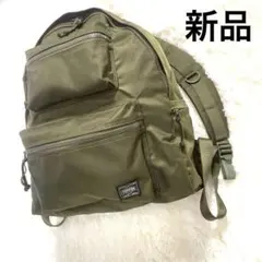 吉田カバン（PORTER）ポーター　ユニット　デイパック　カーキ色　ナイロン生地のサムネイル