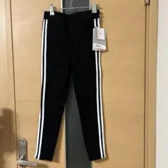 Item thumbnail for item da0bd5f7-7c25-4711-bdc1-3e9f882cd633