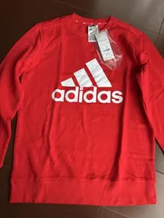 アディダス　adidas 新品タグつき　トレーナー　レッド
