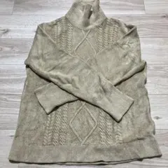 ［ABYTS］タートルネック ケーブルニットセーター (ベージュ)