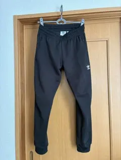 adidas ブラック ジョガーパンツ M