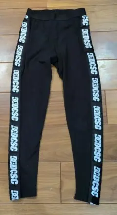 Item thumbnail for item c3e2c0ec-6415-4ac4-8f26-0633d5cb418d