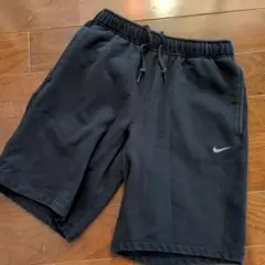 Nike ブラック ショートパンツ M