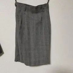 チェック　タイトスカート