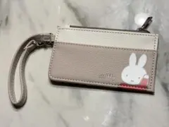 最終値下げ‼️miffy ミッフィー　コインケース ベージュ　パスケース　定期入れ