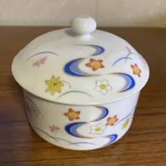 蓋つき煮物椀 花柄(錦松梅)