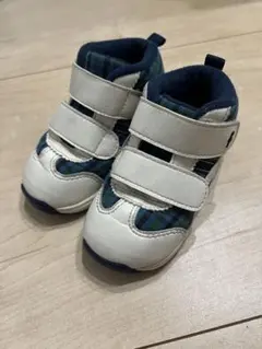 familiar アシックスコラボ ベビーシューズ 13.5センチ