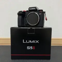 【けん】⭐︎ほぼ新品未使用⭐︎LUMIX S5Ⅱ＋レンズ2個付属 パナソニック（LUMIX） ミラーレスカメラ・レンズ・ストロボ