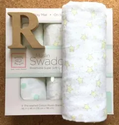 在庫限り‼️再入荷❗大、大人気⭐月&星柄⭐︎スワドルデザインズおくるみバスタオル