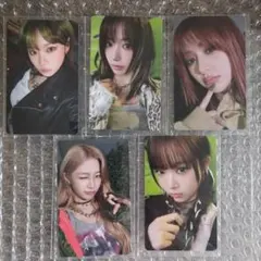 LE SSERAFIM DIFFERENT ユニバ特典トレカ