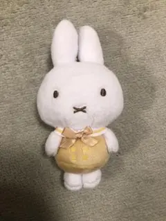 タイトーくじ　ミッフィー　マスコットバッジ　お星さまのセーラー服