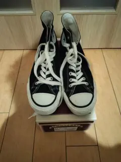 8日までの限定価格　CONVERSE　ハイカット　ブラック