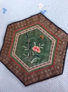 花柄刺繍ラグ 大きめ　中国製高級 Amazon | 【中国段通 四川 シルク アクセントラグ】絨毯