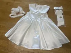 ベビードレス　アクセサリーと靴下の3点セット