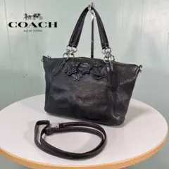 COACH ショルダーバッグ バタフライモチーフ ブラック レア物 COACH バタフライモチーフ ショルダーバッグ ブラック - メルカリ