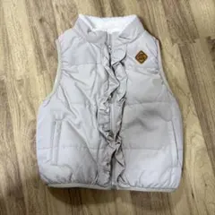 ラグマートフリル付きベージュリバーシブルベスト