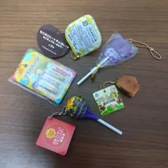 ア*ン様 お菓子のミニチュアキーホルダーまとめ売り