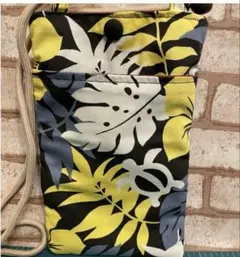 ハワイアンファブリック　スマホショルダー