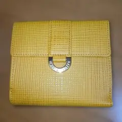 【美品】マリクレール　marie claire 二つ折り財布（イエロー)のサムネイル