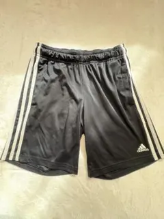 adidas ハーフパンツ 160