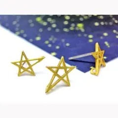 【1ペア】五芒星マットゴールドのシューティングスター K16GP ピアススタッド