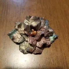 アンティーク　花のブローチ　ヴィンテージ