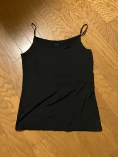 ユニクロAIRism 黒キャミソール