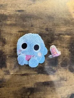 がんこちゃんキーホルダーとがんぺいちゃんポーチ